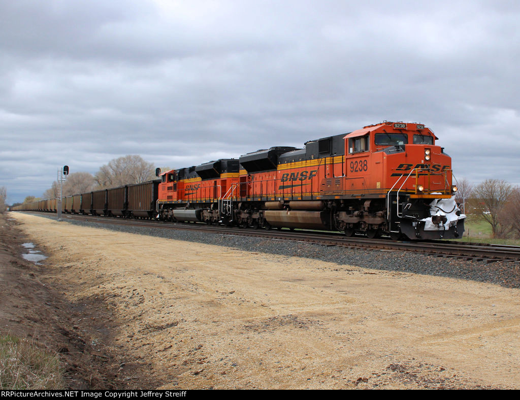 BNSF 9238